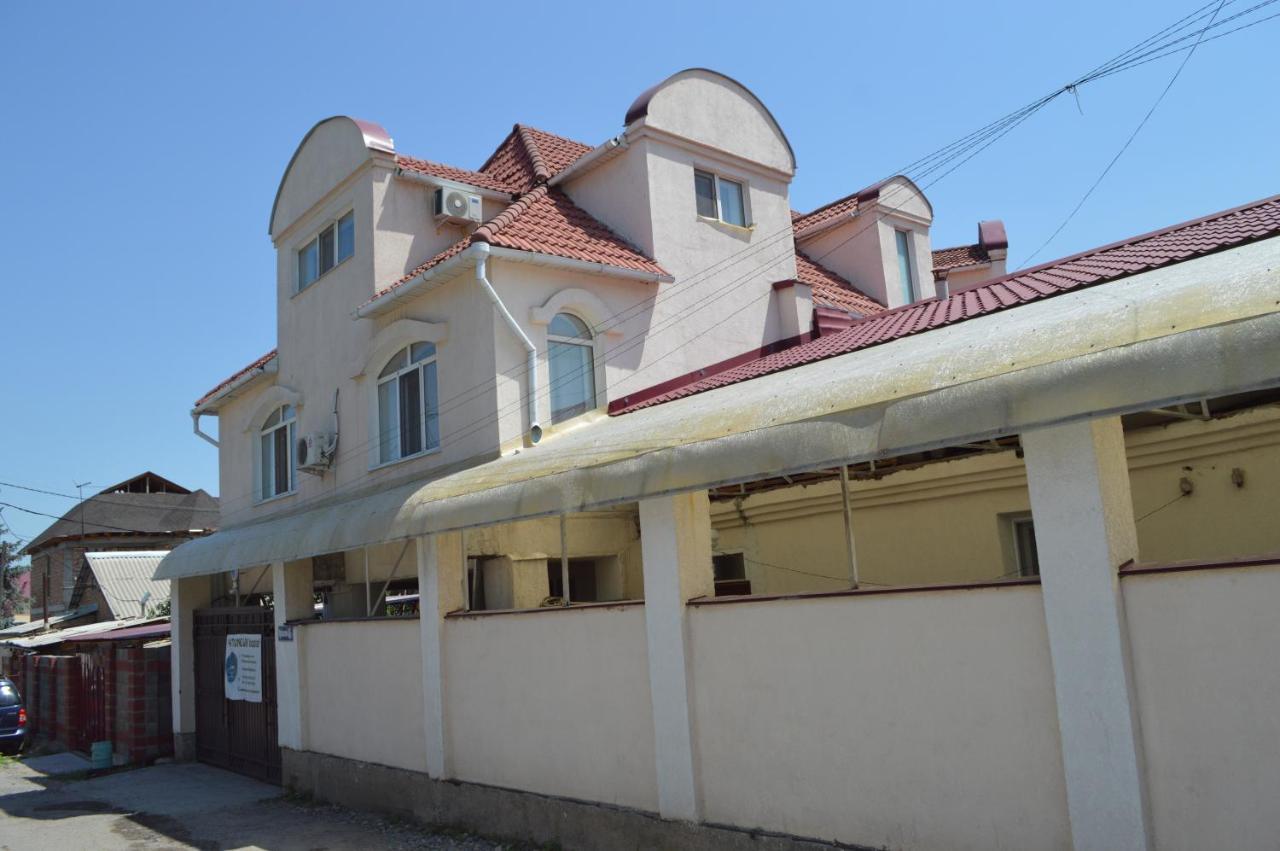 Tunduk Hostel Bishkek Ngoại thất bức ảnh