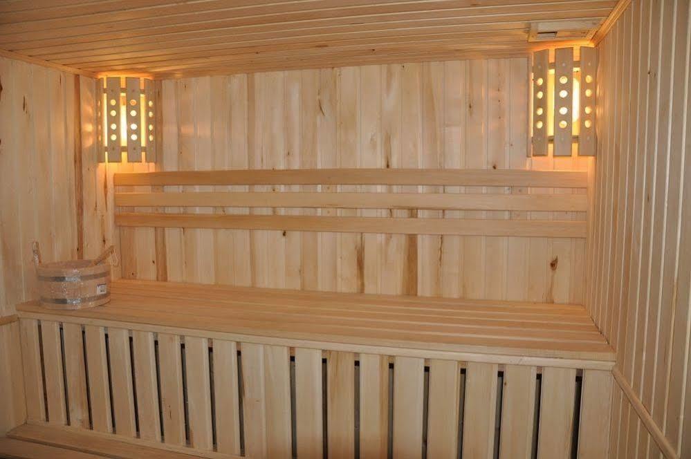 Tunduk Hostel Bishkek Ngoại thất bức ảnh